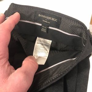 brand new banana republic men’s dress pants. 30x32